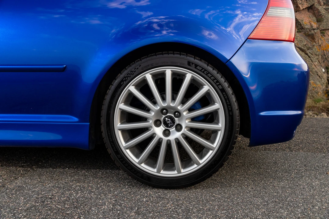 2003 Volkswagen R32 Mk4 - Image 27 of 31