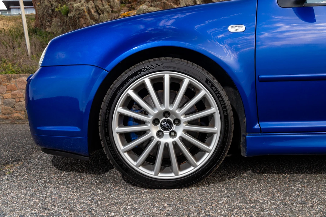 2003 Volkswagen R32 Mk4 - Image 29 of 31