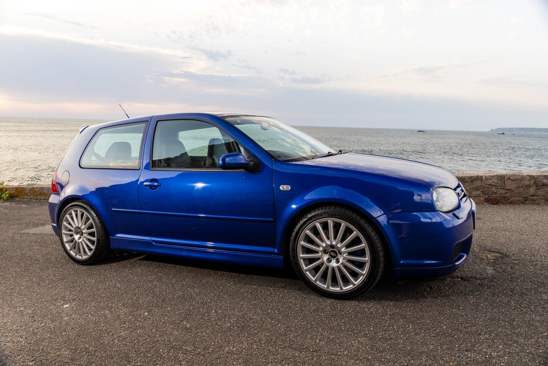 2003 Volkswagen R32 Mk4 - Image 4 of 31