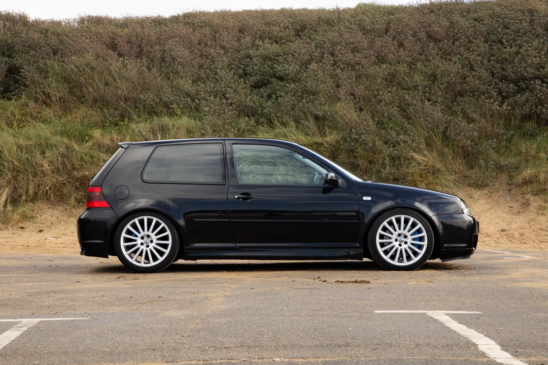 2003 Volkswagen R32 Mk4 - Image 8 of 31