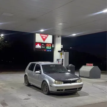 2003 Volkswagen Golf