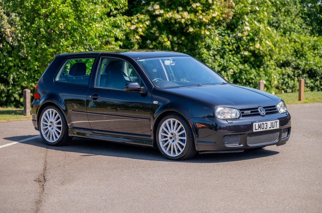 2003 Volkswagen R32 Mk4 - Image 4 of 30