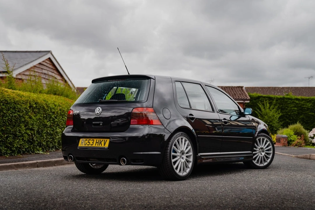 2003 Volkswagen R32 Mk4 - Image 5 of 30