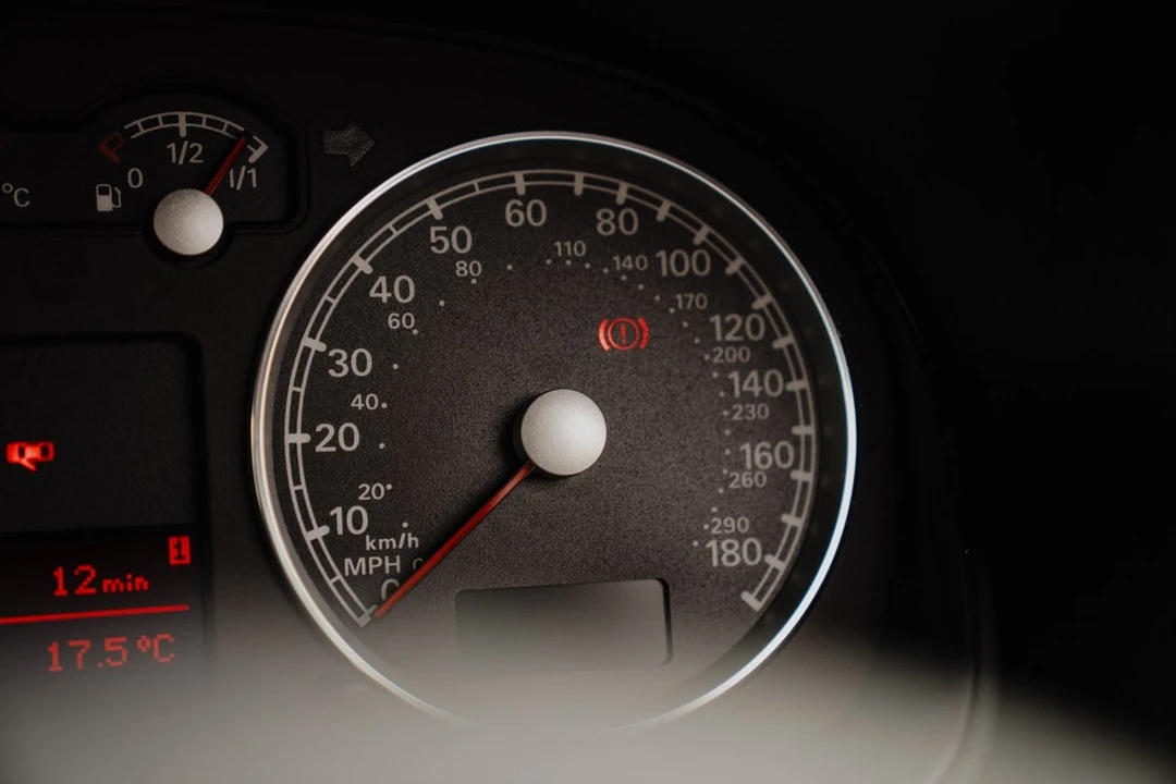 2003 Volkswagen R32 Mk4 - Image 28 of 30