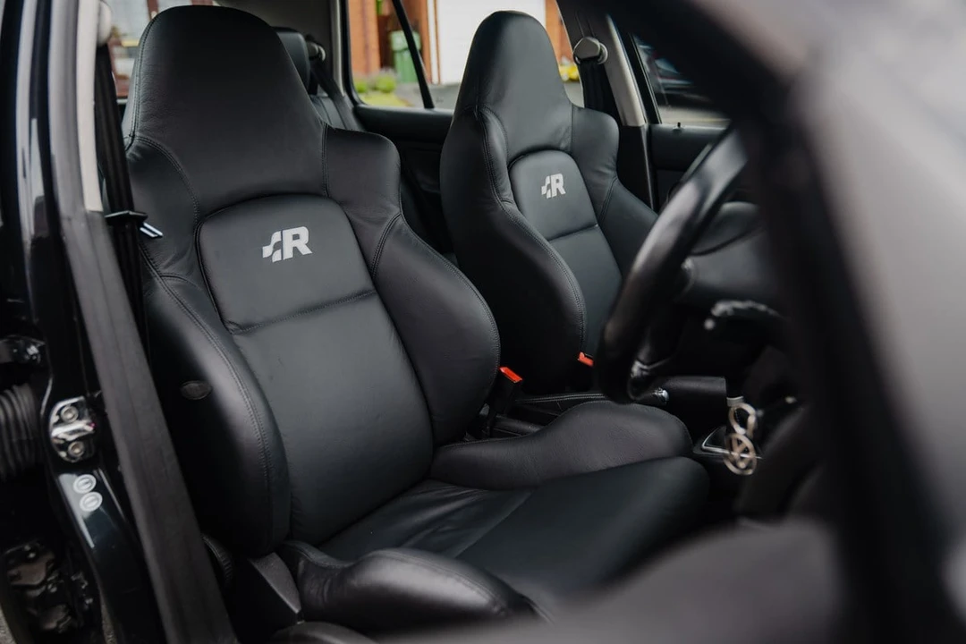 2003 Volkswagen R32 Mk4 - Image 20 of 30
