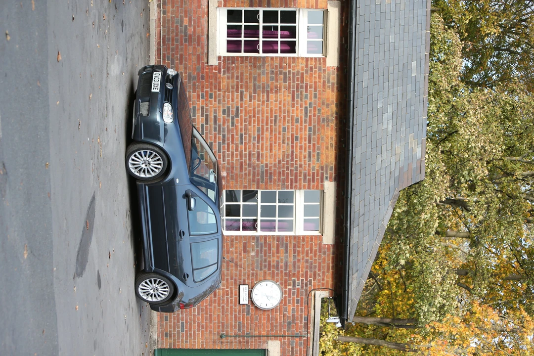 2003 Volkswagen R32 Mk4 - Image 22 of 31