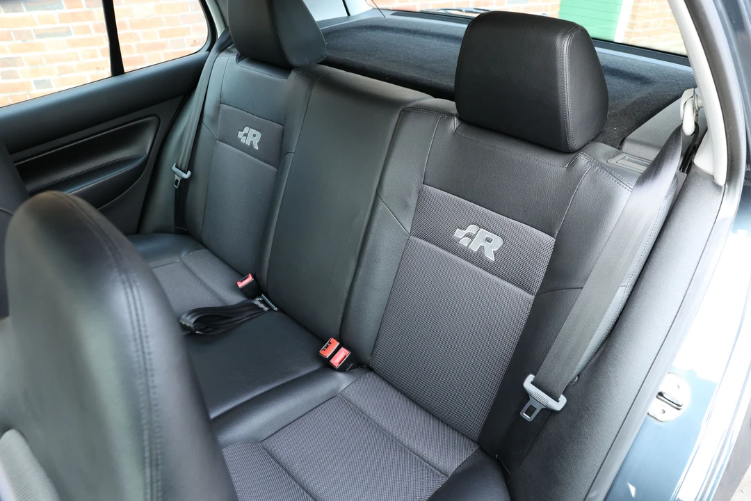 2003 Volkswagen R32 Mk4 - Image 24 of 31