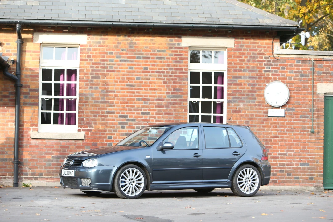 2003 Volkswagen R32 Mk4 - Image 23 of 31