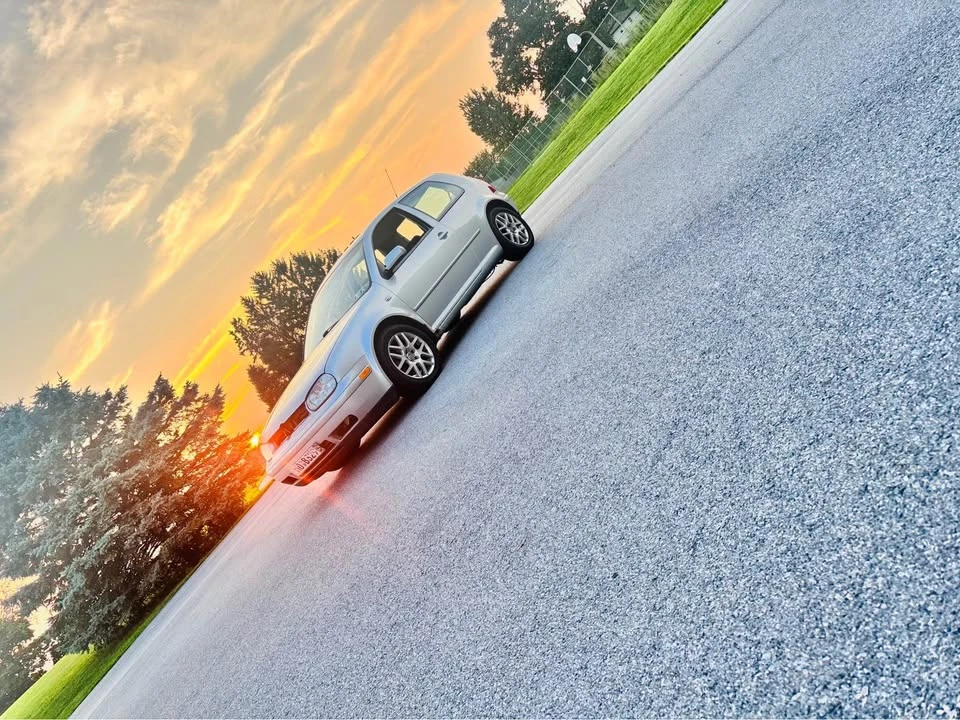 2003 Volkswagen GTI Mk4 - Image 2 of 5