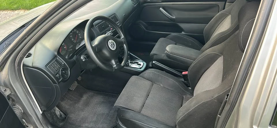 2003 Volkswagen GTI Mk4 - Image 3 of 4