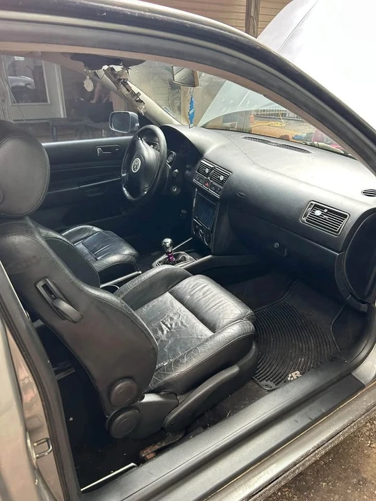 2003 Volkswagen GTI Mk4 - Image 2 of 7
