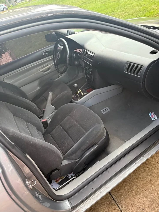 2003 Volkswagen GTI Mk4 - Image 5 of 10