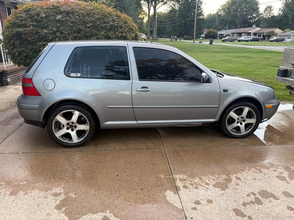 2003 Volkswagen GTI Mk4 - Image 2 of 10