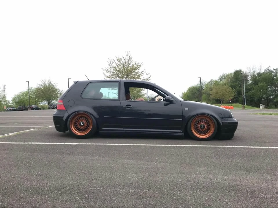 2003 Volkswagen GTI Mk4 - Image 2 of 5
