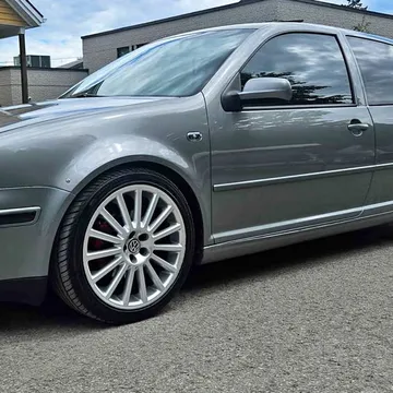 2003 Volkswagen GTI VR6