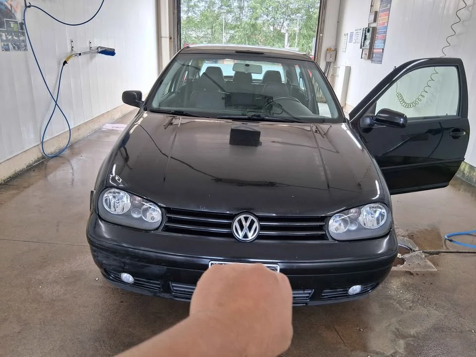 2003 Volkswagen GTI Mk4 - Image 8 of 14