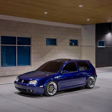 2003 Volkswagen GTI VR6 Hatchback 2D