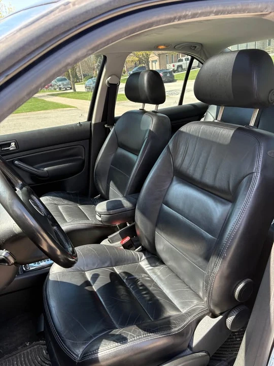 2003 Volkswagen Jetta - Image 4 of 5