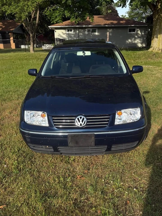 2003 Volkswagen Jetta - Image 2 of 9