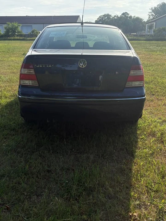 2003 Volkswagen Jetta - Image 4 of 9