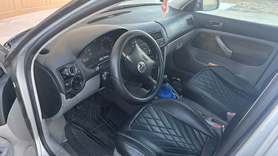 2003 Volkswagen A4 Jetta - Image 2 of 9