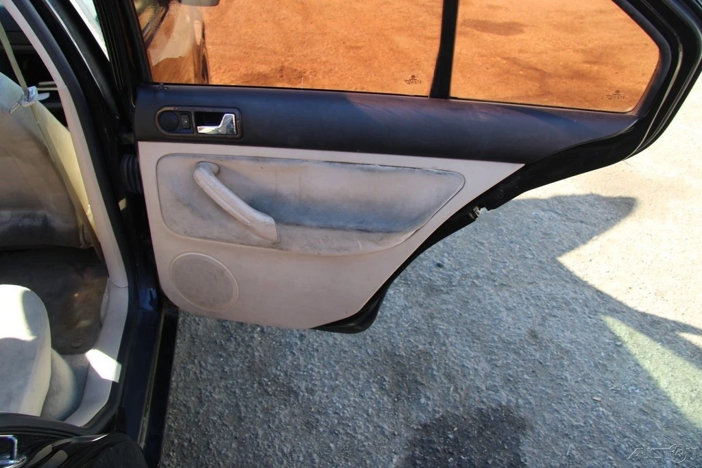 2003 Volkswagen A4 Jetta - Image 20 of 21
