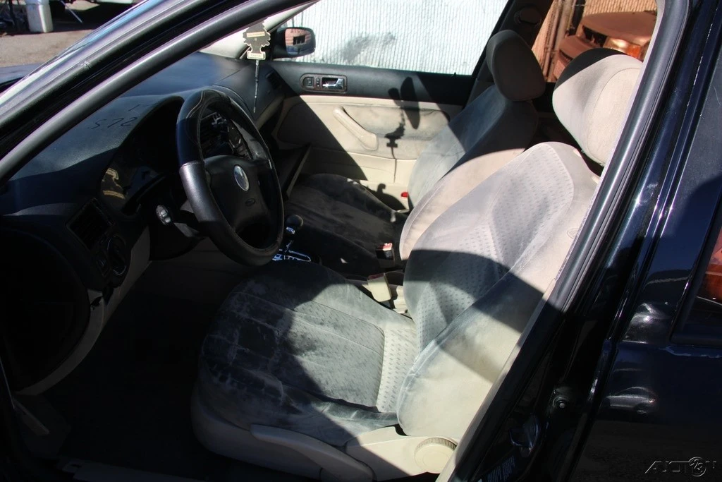 2003 Volkswagen A4 Jetta - Image 12 of 21
