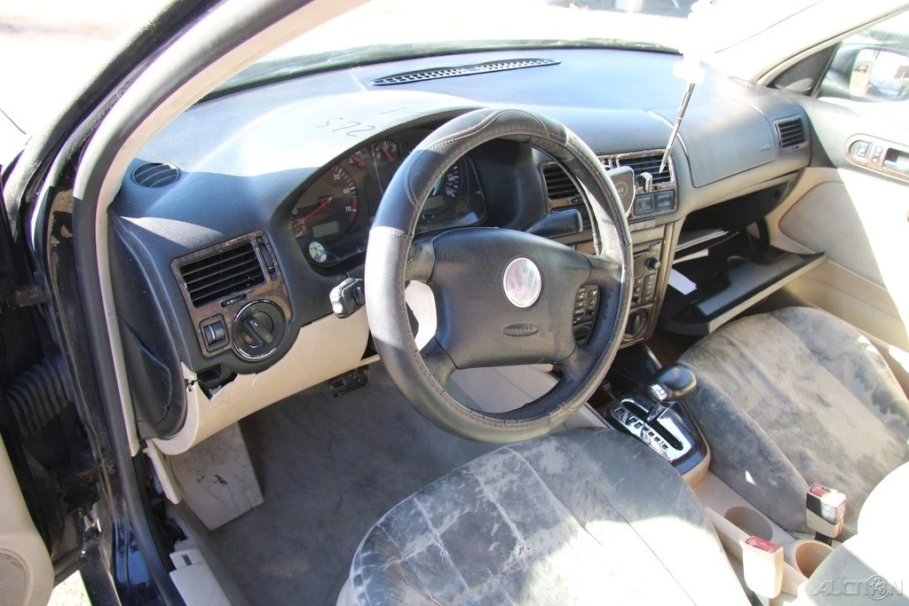 2003 Volkswagen A4 Jetta - Image 13 of 21