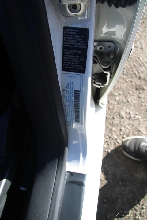 2003 Volkswagen A4 Jetta - Image 11 of 21