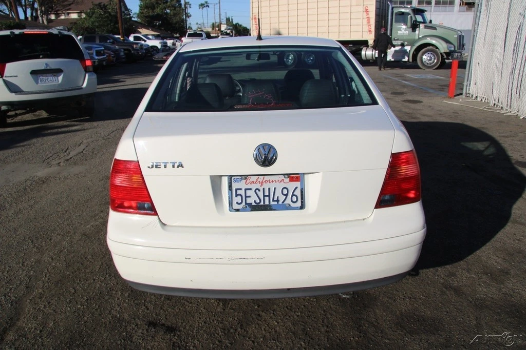2003 Volkswagen A4 Jetta - Image 5 of 21