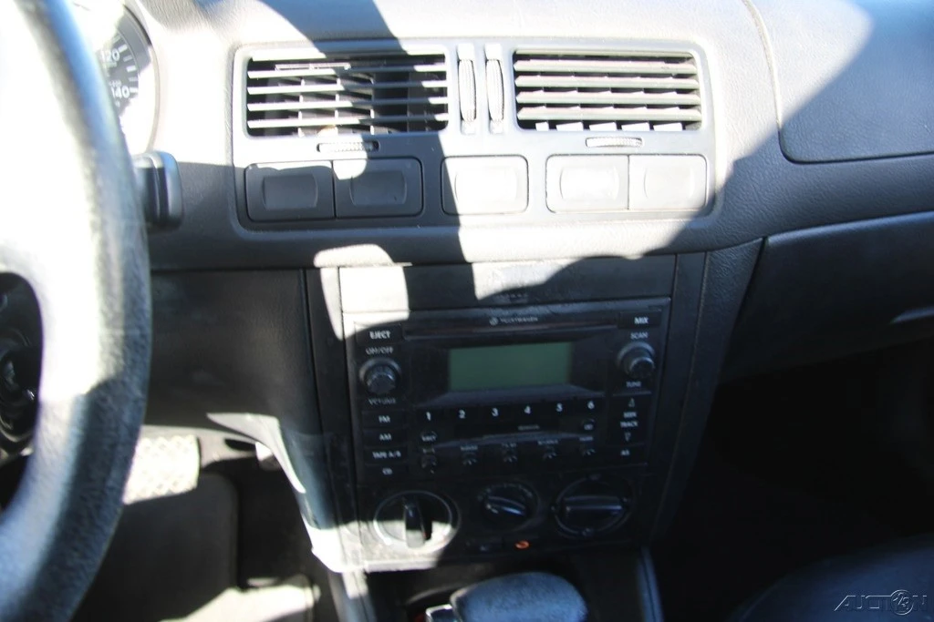 2003 Volkswagen A4 Jetta - Image 17 of 21