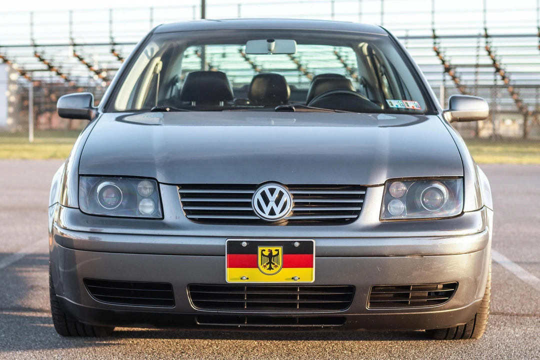 2003 Volkswagen A4 Jetta - Image 2 of 31