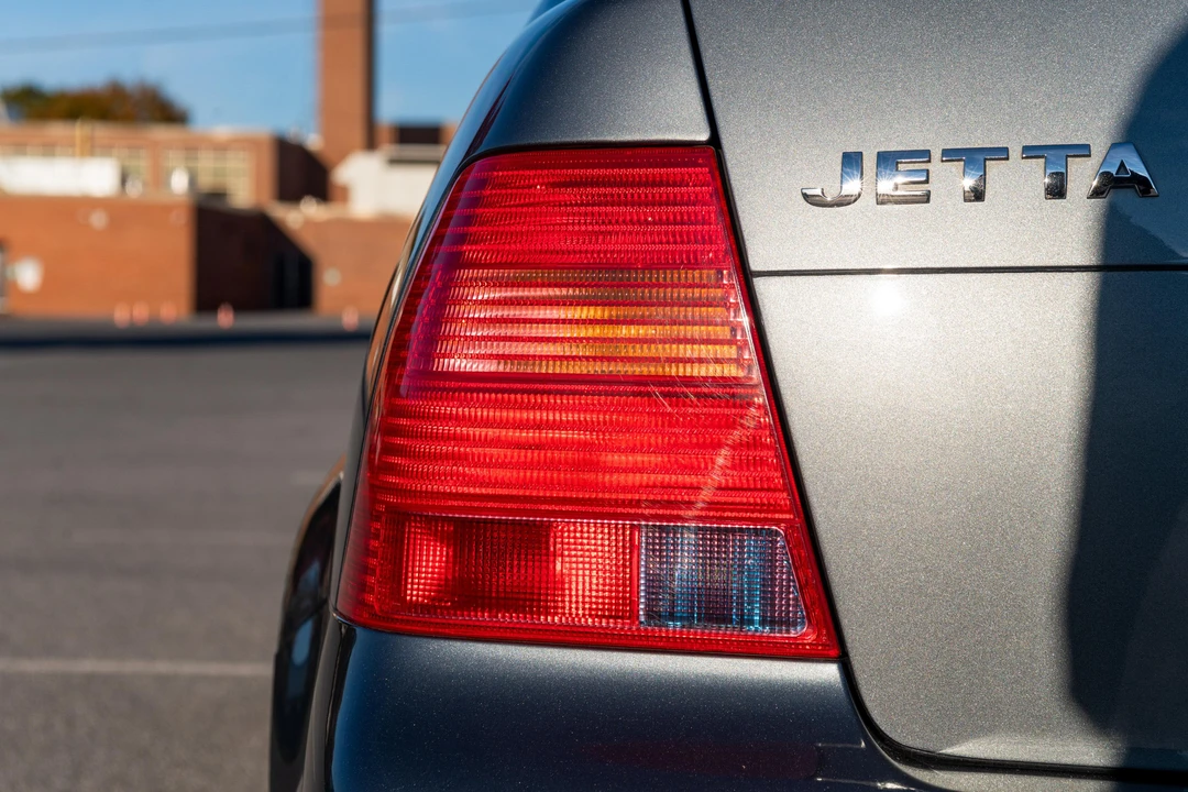 2003 Volkswagen A4 Jetta - Image 22 of 31