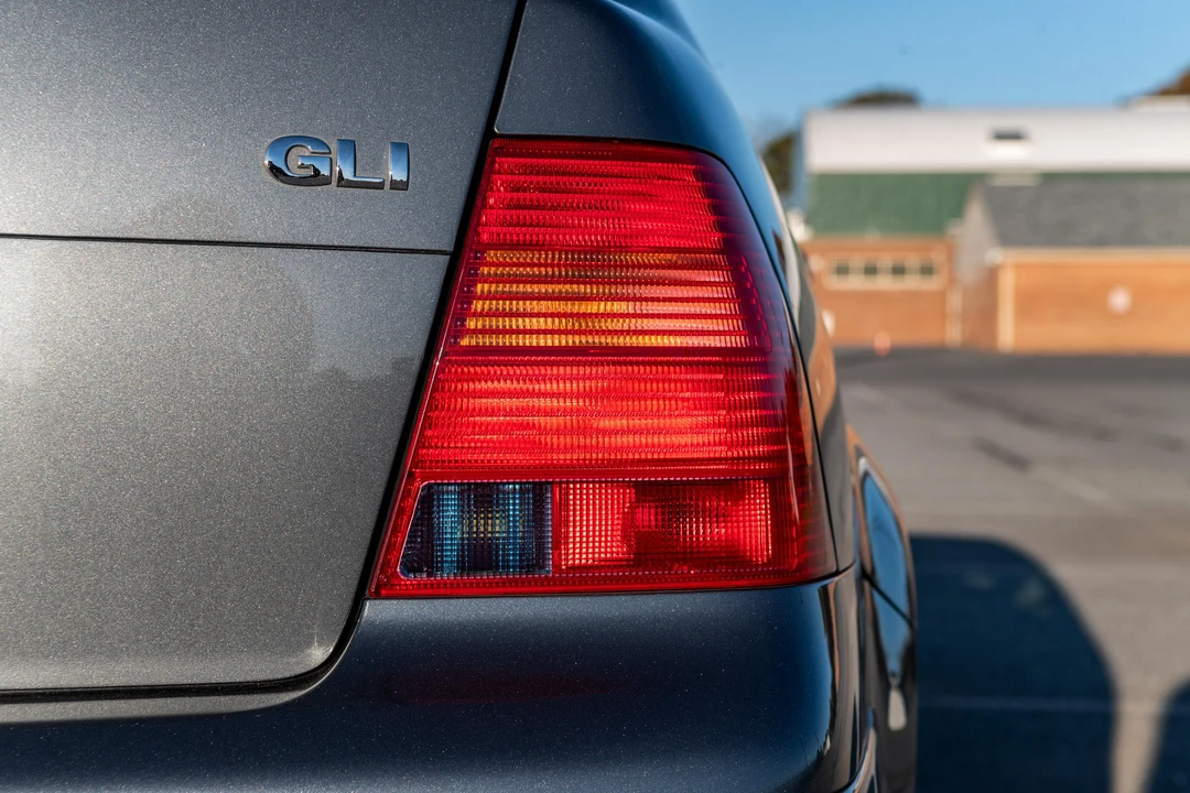 2003 Volkswagen A4 Jetta - Image 27 of 31