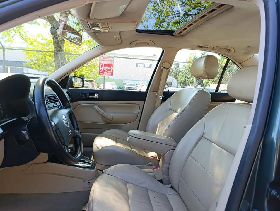 2003 Volkswagen A4 Jetta - Image 9 of 13