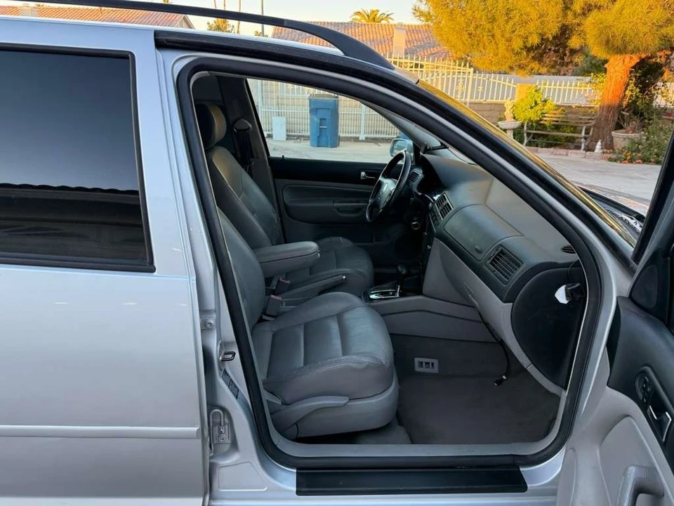 2003 Volkswagen A4 Jetta - Image 12 of 20