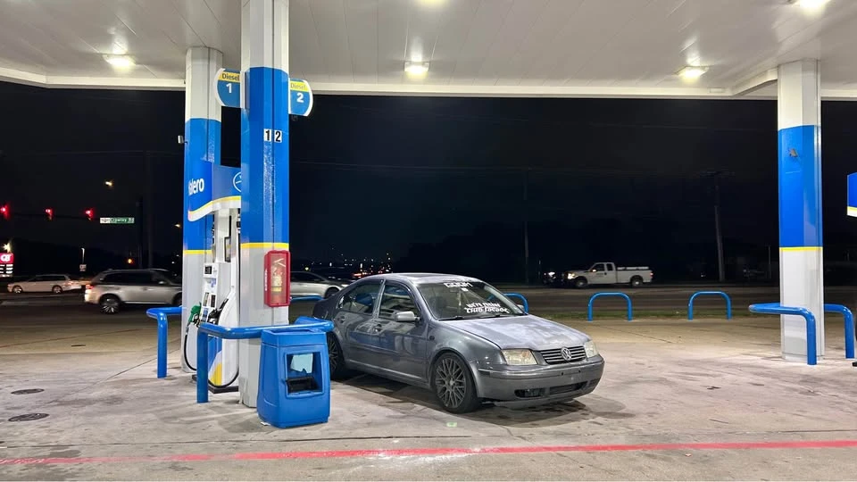 2003 Volkswagen A4 Jetta - Image 2 of 13