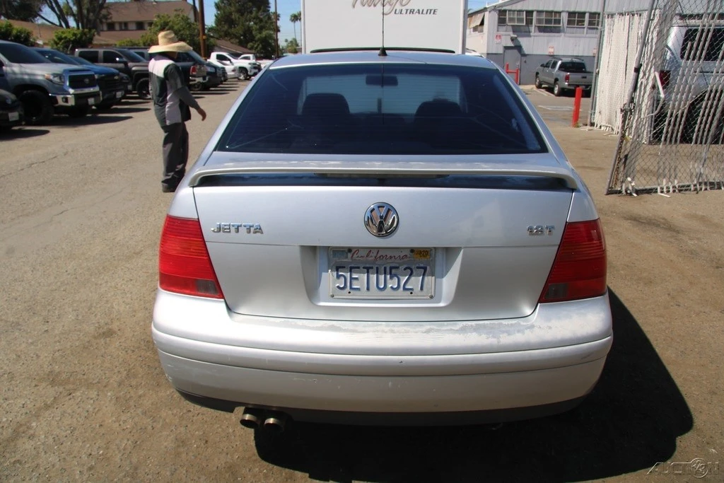 2003 Volkswagen A4 Jetta - Image 6 of 21