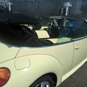 2003 Volkswagen New Beetle 2.5 Convertible 2D
