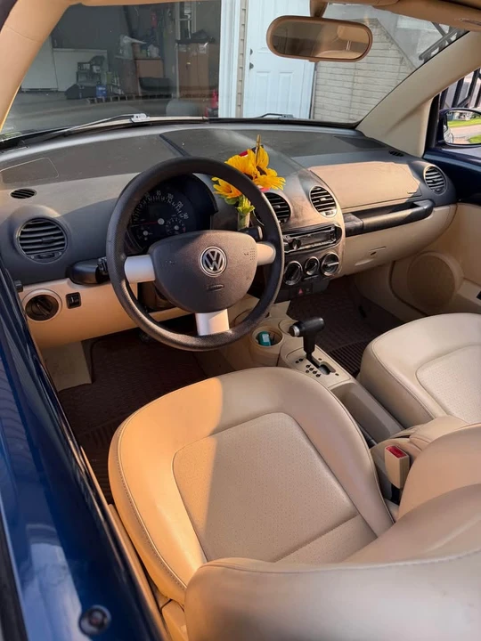 2003 Volkswagen New Beetle - Image 12 of 12
