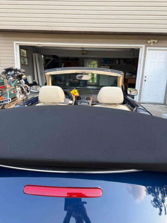 2003 Volkswagen New Beetle - Image 9 of 12