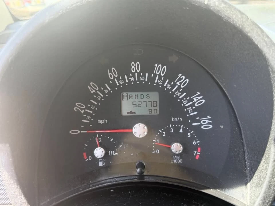 2003 Volkswagen New Beetle - Image 11 of 20