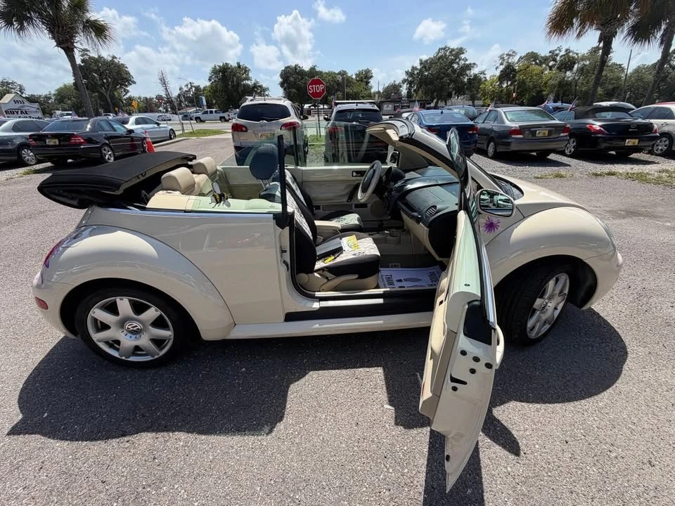 2003 Volkswagen New Beetle - Image 7 of 20