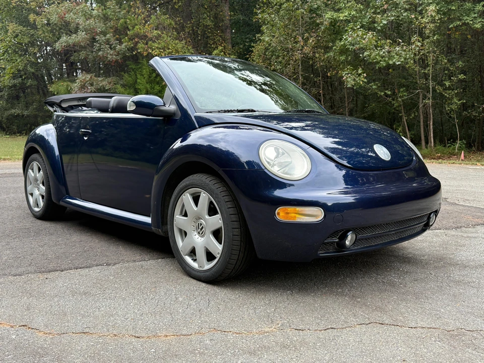2003 Volkswagen New Beetle - Image 20 of 31