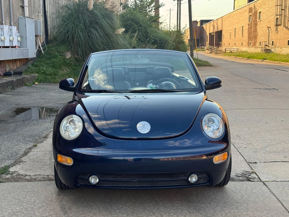 2003 Volkswagen New Beetle - Image 6 of 31