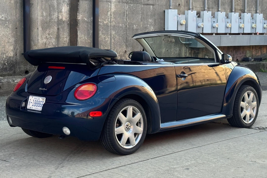 2003 Volkswagen New Beetle - Image 4 of 31