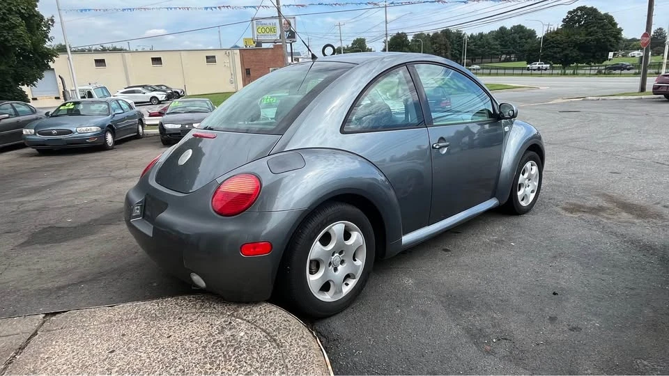2003 Volkswagen New Beetle - Image 3 of 14