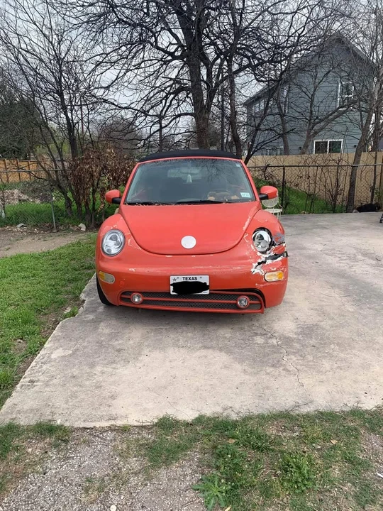 2003 Volkswagen New Beetle - Image 2 of 4
