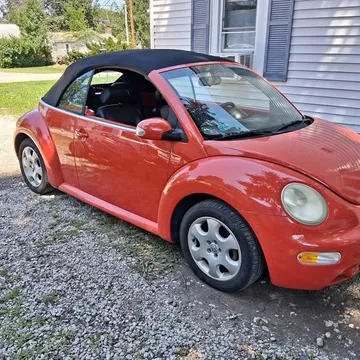 2003 Volkswagen New Beetle GLS Convertible 2D