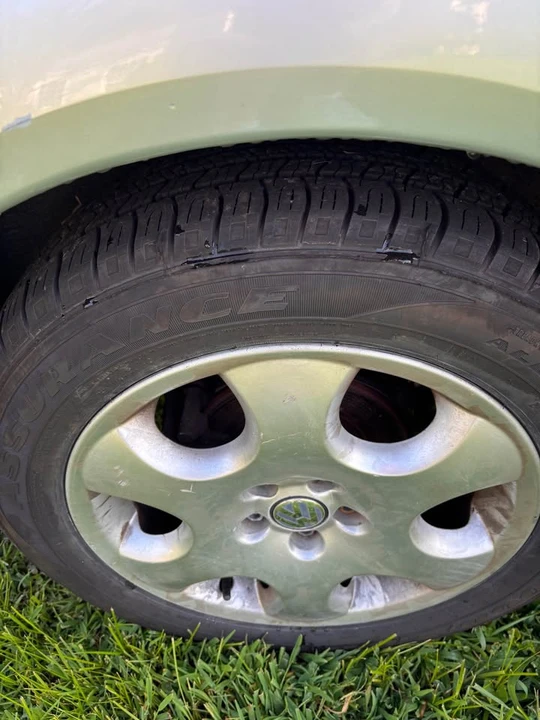 2003 Volkswagen New Beetle - Image 12 of 18